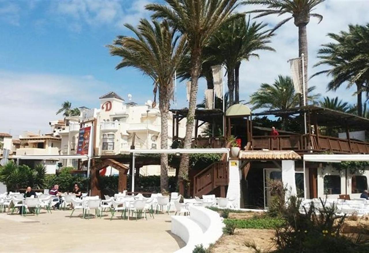 Duquesa Beach Torrevieja Buitenkant foto