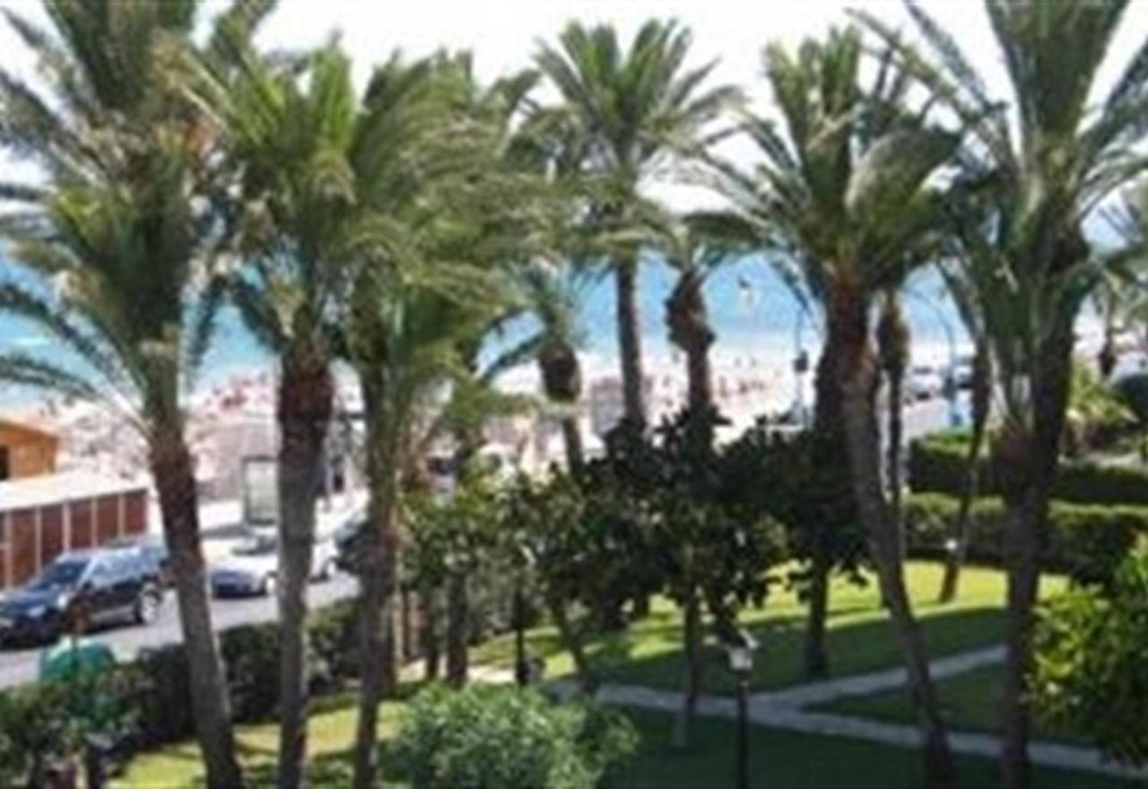 Duquesa Beach Torrevieja Buitenkant foto