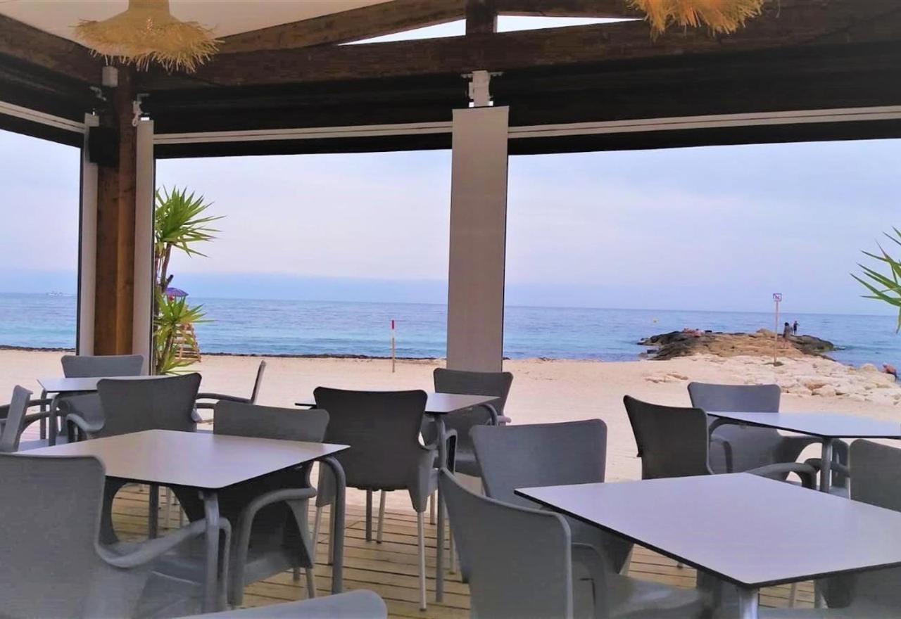 Duquesa Beach Torrevieja Buitenkant foto