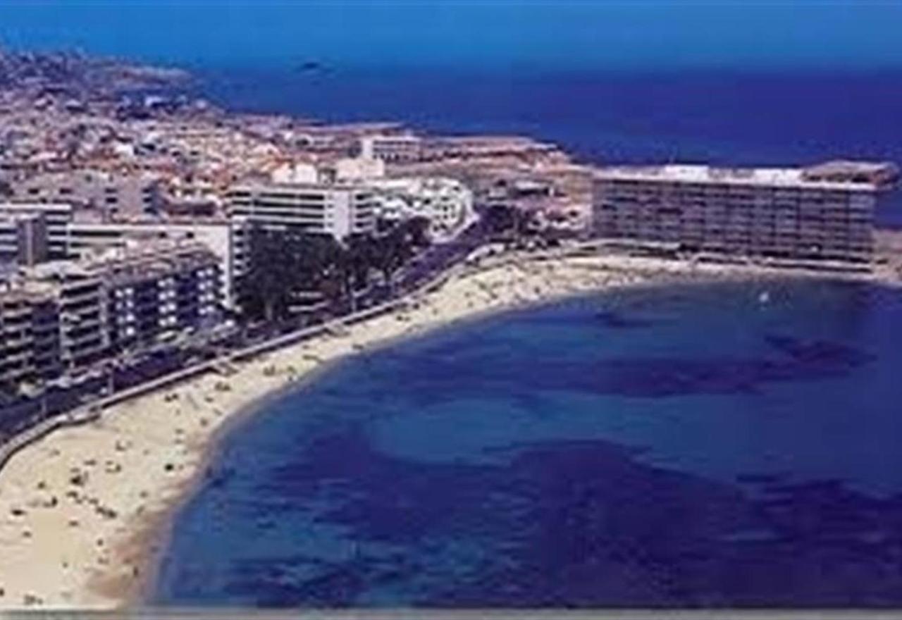 Duquesa Beach Torrevieja Buitenkant foto