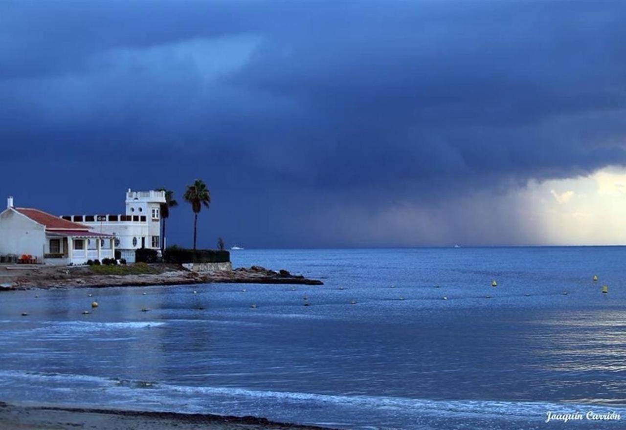 Duquesa Beach Torrevieja Buitenkant foto